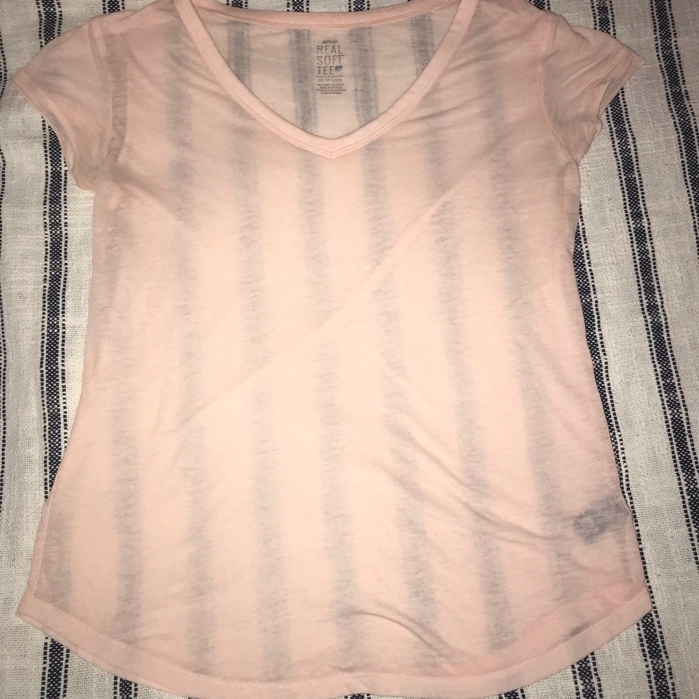Light pink aerie top